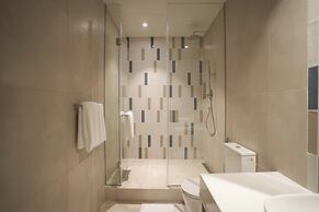 SeSaya Poshtel & Bistro