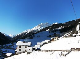 Holiday Apartment in Kappl Near ski Resort