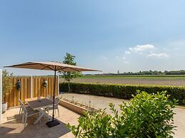 Nice Countryside Home With Garden