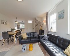 Spacious Holiday Home With Sauna Near Beach