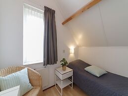 Spacious Holiday Home With Sauna Near Beach