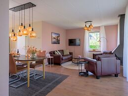 Cosy Holiday Home With Garden