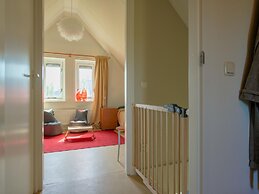 Cosy Holiday Home With Garden