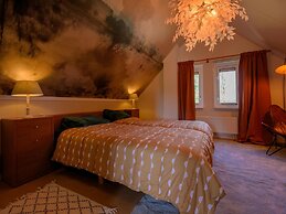 Cosy Holiday Home With Garden