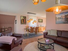 Cosy Holiday Home With Garden