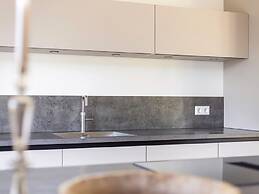 Houseboat With Private Roofed Terrace