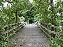 Houseboat With Private Roofed Terrace