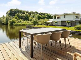 Houseboat With Private Roofed Terrace