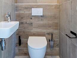 Houseboat With Private Roofed Terrace