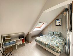Pleasant Holiday Home Near the D-day Beaches