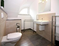 Holiday Home Lotsenhaus am Breetzer Bodden