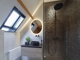 Spacious Holiday Home With Sauna Near Beach