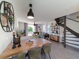 Spacious Holiday Home With Sauna Near Beach