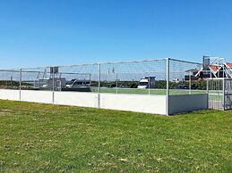 4 Person Holiday Home on a Holiday Park in Hemmet