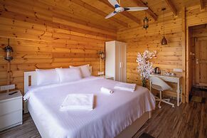 Ourem Palace Luxury Beach Huts