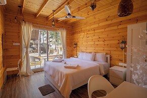Ourem Palace Luxury Beach Huts