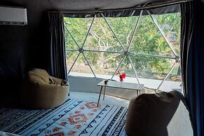 Bai Tu Long Mountain Resort