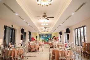 Bai Tu Long Mountain Resort