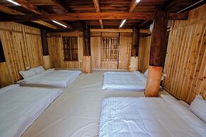 Bai Tu Long Mountain Resort