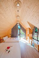 Bai Tu Long Mountain Resort