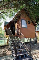 Bai Tu Long Mountain Resort