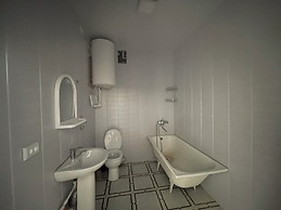 YANGIOBOD HOTEL