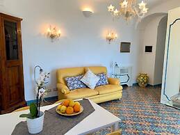 VILLA LE BASTE