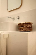 The King George Village Boutique Living