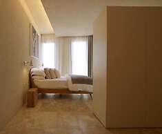 The King George Village Boutique Living