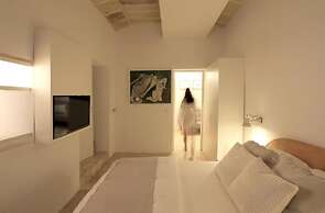 The King George Village Boutique Living