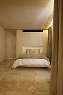 The King George Village Boutique Living