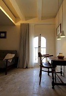 The King George Village Boutique Living