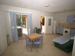 Pleasing Villa Near Sea Beach Moriani-plage