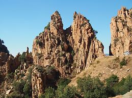 Pleasing Villa Near Sea Beach Moriani-plage