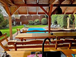 Comfortable House With Private Pool, Kolczewo