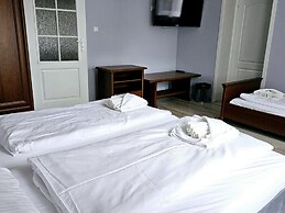 Comfortable House With Private Pool, Kolczewo