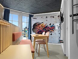 Holiday Home With Barbeque Space