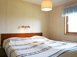 6 Person Holiday Home in Kungshamn