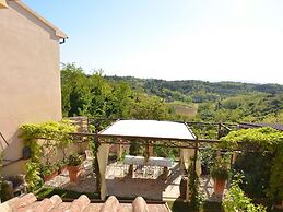 Tuscan Retreat in Aiale