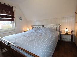 Holiday Home Toms Hutte With Terrace in Dornum