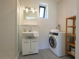 Spacious Bungalow Near the Frisian Lakes