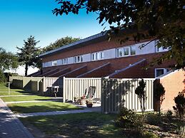 6 Person Holiday Home on a Holiday Park in Hemmet