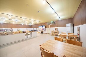 Gyeongju Elegance Hwangridan-gil