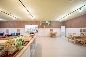 Gyeongju Elegance Hwangridan-gil