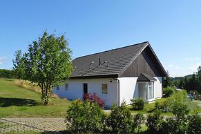Sunny Holiday Home in Bansin