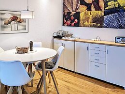 Nice Holiday Home Near the Beach