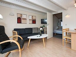 6 Person Holiday Home on a Holiday Park in Hemmet