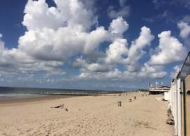 Studio in Zoutelande Near Stunning Beaches