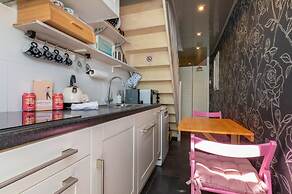 Snug Apartment Near sea