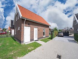 Nice Holiday Home in Simonshaven Near the Water